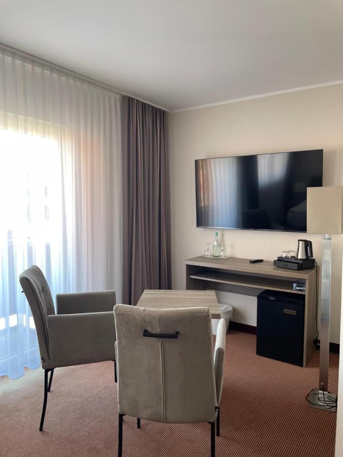 שיליג Hotel Neptun מראה חיצוני תמונה