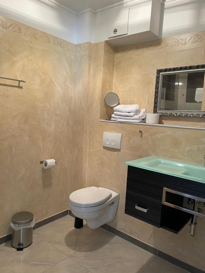 שיליג Hotel Neptun מראה חיצוני תמונה